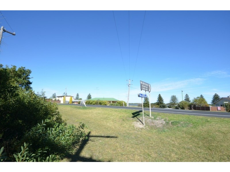 Lot 10 Neil Black Street East, Nelson VIC 3292