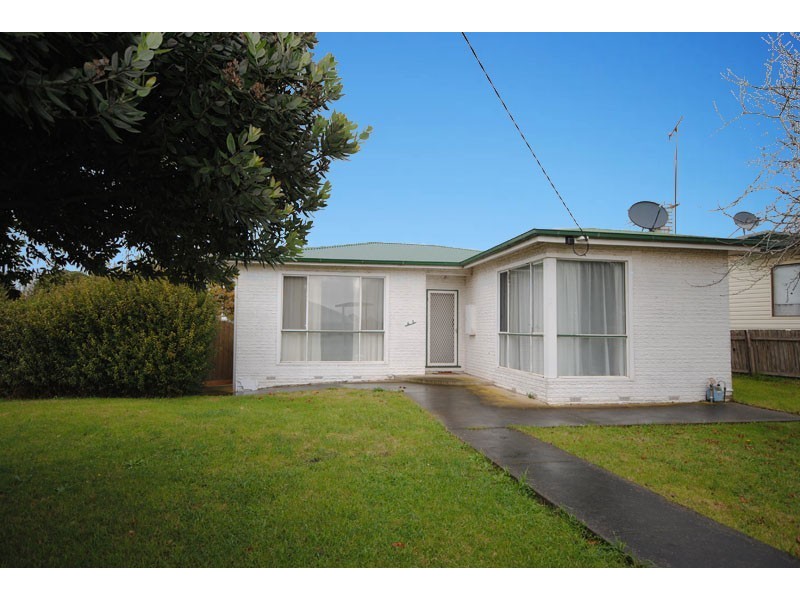 63 Learmonth Street, Portland VIC 3305