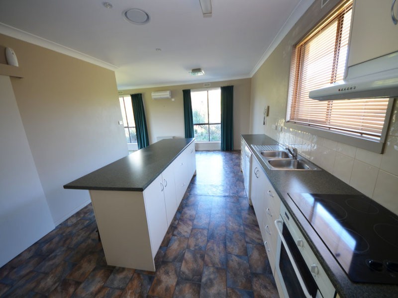 12 Derril Road, Portland VIC 3305