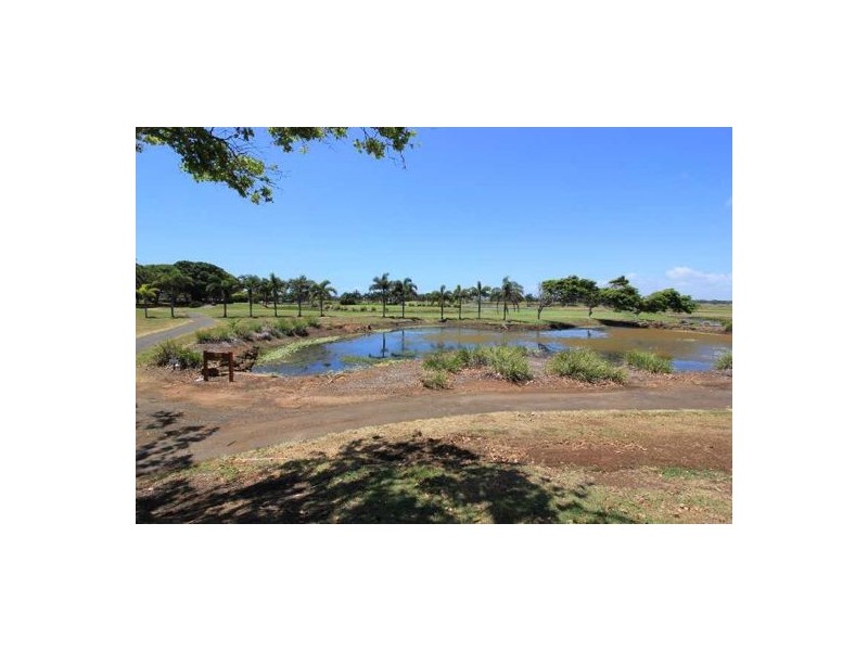 190 Barolin Esplanade, Coral Cove QLD 4670