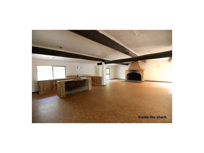 33 Gengers Road, Moore Park Beach QLD 4670