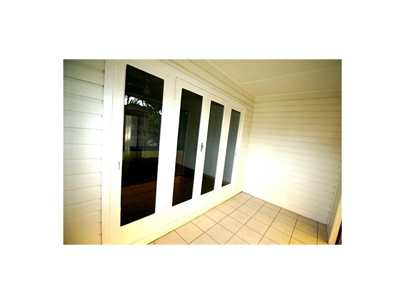 10 Courtice Street, Walkervale QLD 4670