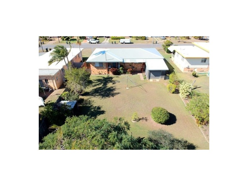 11 Wilson Street, Kepnock QLD 4670