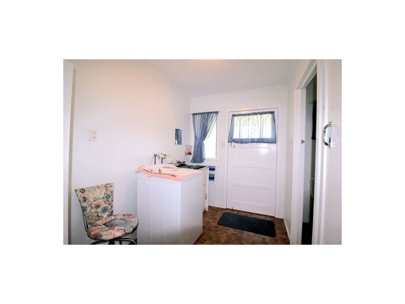 11 Wilson Street, Kepnock QLD 4670