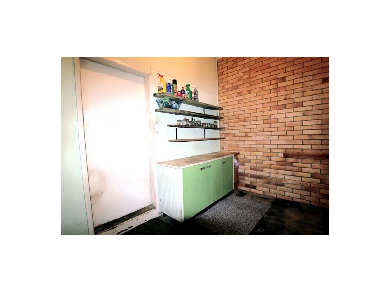 11 Wilson Street, Kepnock QLD 4670