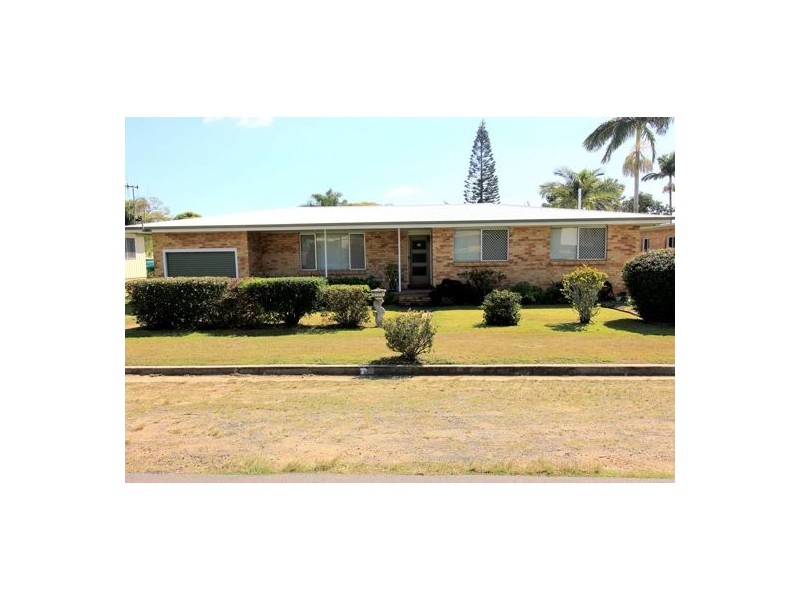 11 Wilson Street, Kepnock QLD 4670