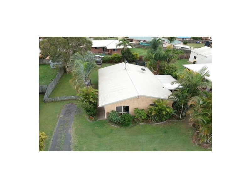 27 Jefferis Street, Bundaberg North QLD 4670
