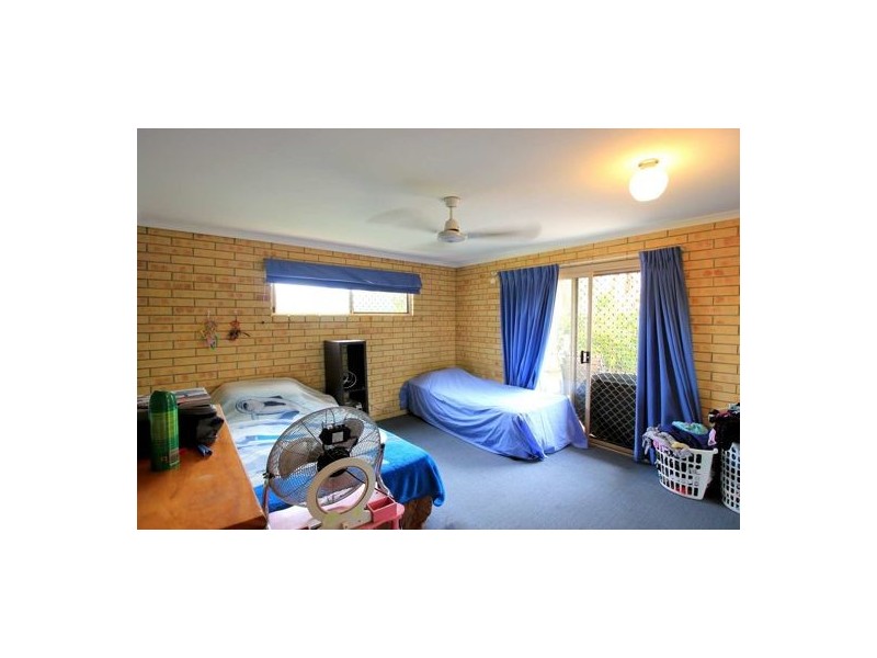 27 Jefferis Street, Bundaberg North QLD 4670