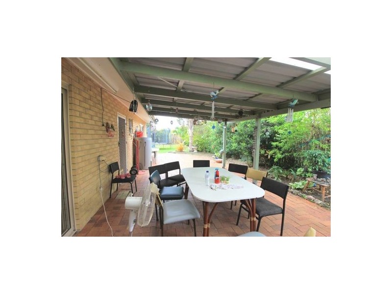 27 Jefferis Street, Bundaberg North QLD 4670