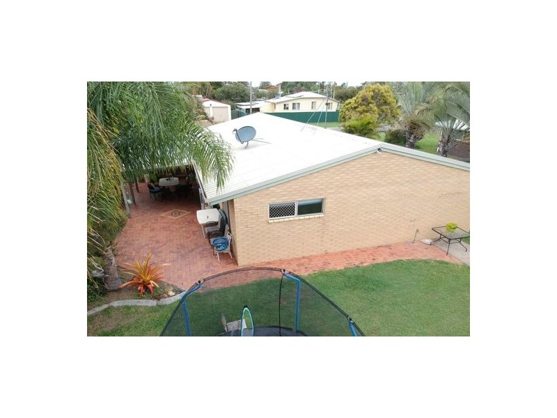 27 Jefferis Street, Bundaberg North QLD 4670