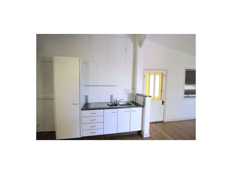 25 Buss Street, Bundaberg South QLD 4670