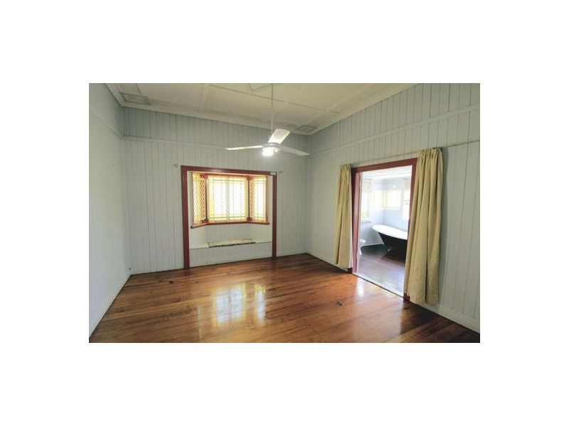 25 Buss Street, Bundaberg South QLD 4670