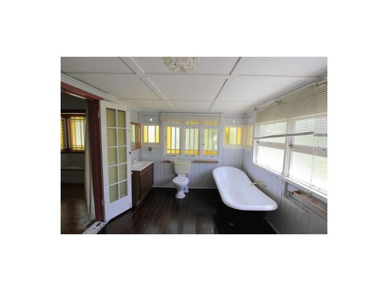 25 Buss Street, Bundaberg South QLD 4670