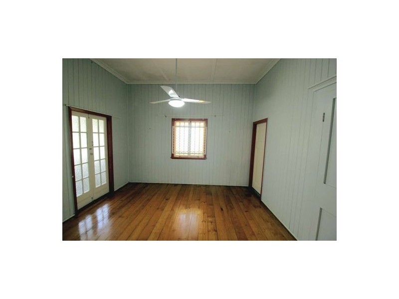 25 Buss Street, Bundaberg South QLD 4670