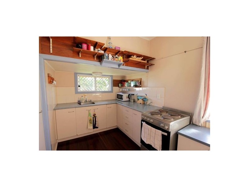 12 Wynter Street, Walkervale QLD 4670