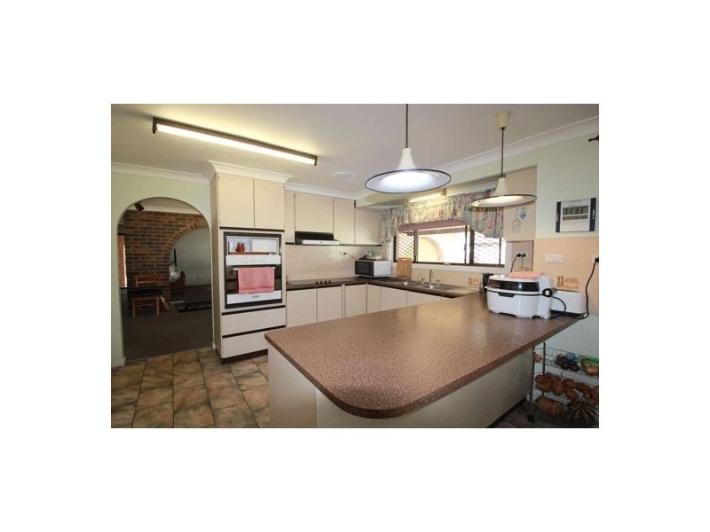 15 Strathdee Avenue, Bundaberg South QLD 4670