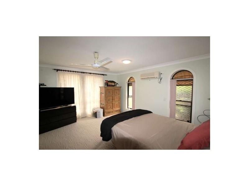 15 Strathdee Avenue, Bundaberg South QLD 4670