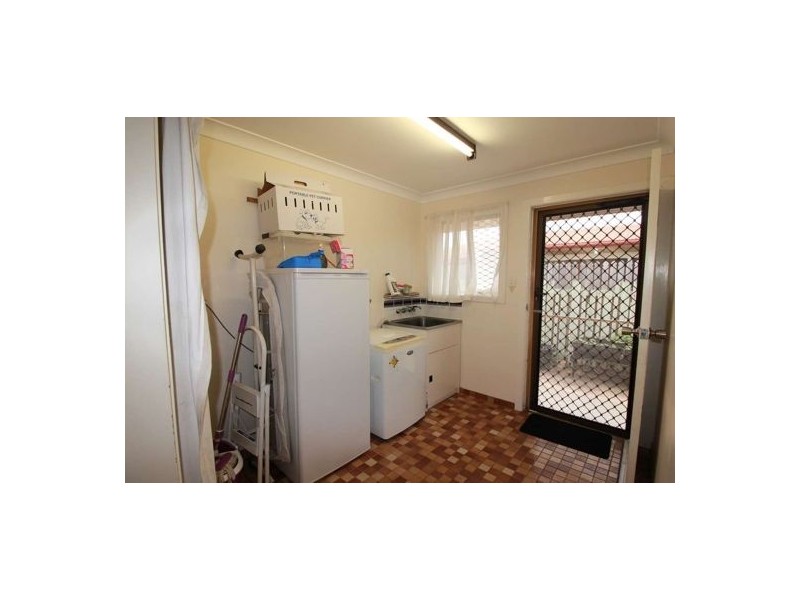 15 Strathdee Avenue, Bundaberg South QLD 4670