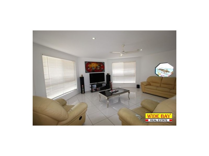 209 Barolin Esplanade, Coral Cove QLD 4670