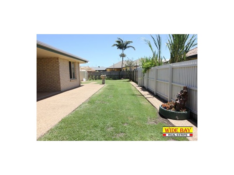 209 Barolin Esplanade, Coral Cove QLD 4670