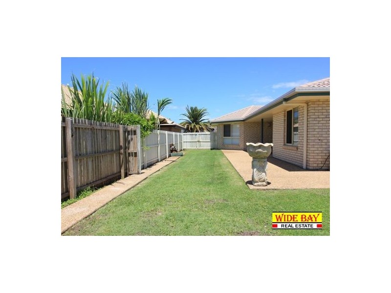 209 Barolin Esplanade, Coral Cove QLD 4670