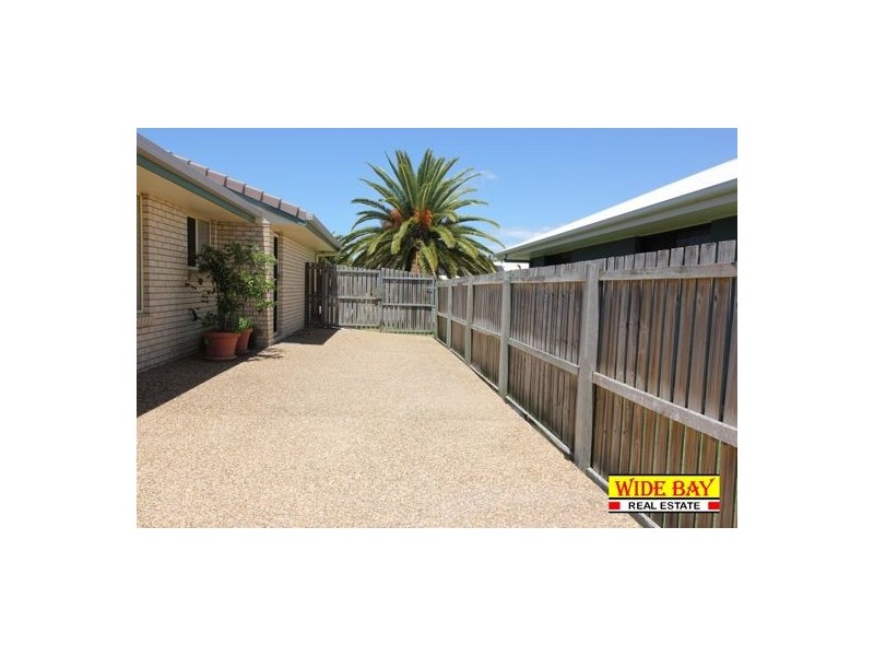 209 Barolin Esplanade, Coral Cove QLD 4670