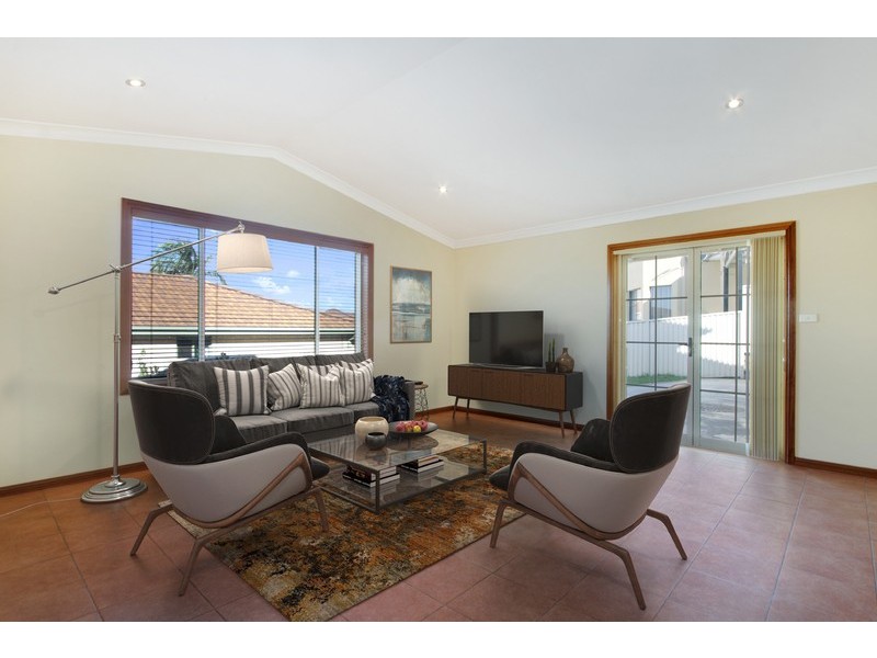 18 Saltbush Street, Bossley Park NSW 2176