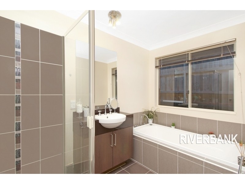 16 Jirrang Street, Pemulwuy NSW 2145