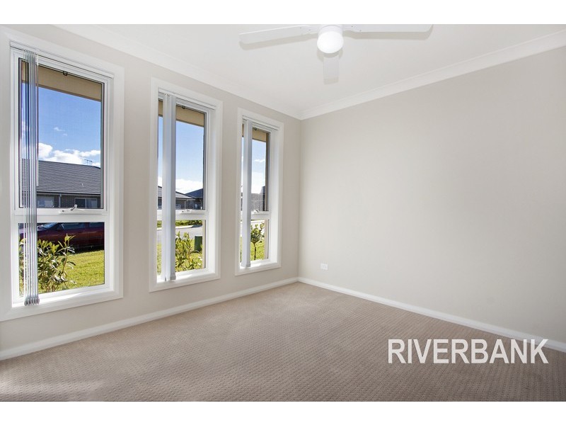 7 Brunero Street, Elderslie NSW 2570