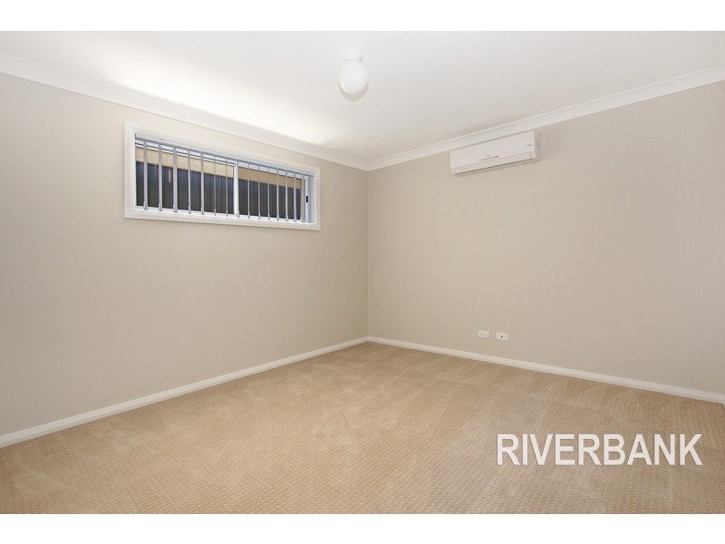 7 Brunero Street, Elderslie NSW 2570