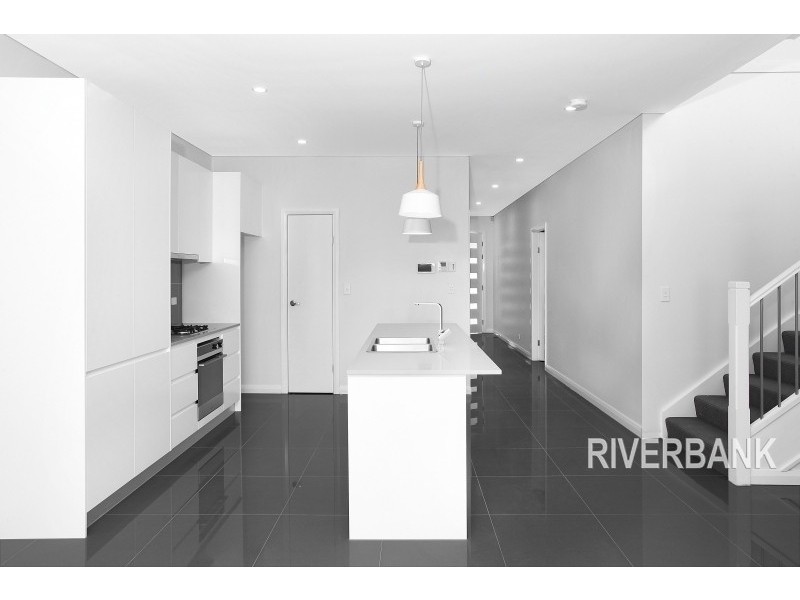 13 Glenholme Drive, Glenmore Park NSW 2745