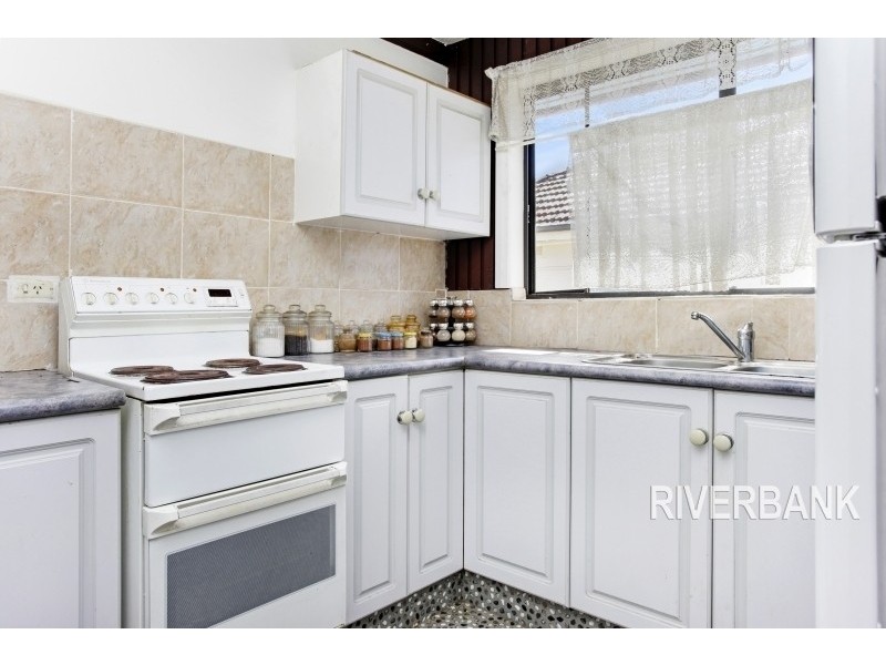 2/3 Springfield Street, Guildford NSW 2161