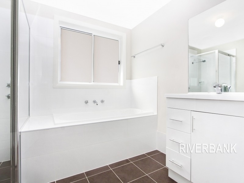 99 Kingsbury Road, Edmondson Park NSW 2174