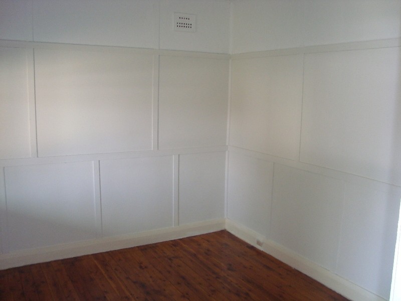 8 Broughton Street, Guildford NSW 2161