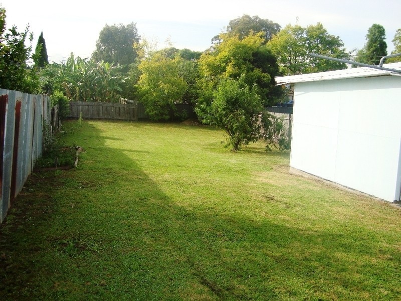 8 Broughton Street, Guildford NSW 2161