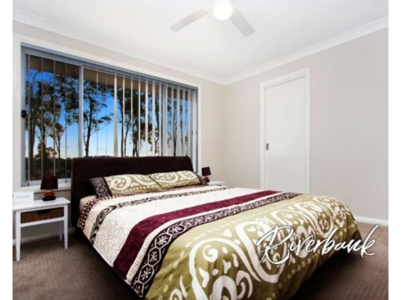 19 Stringybark Street, Ropes Crossing NSW 2760
