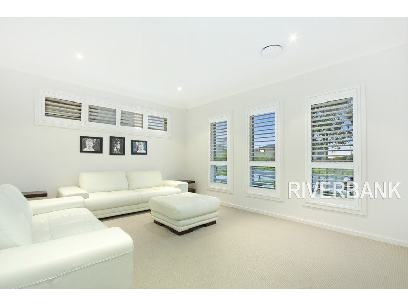 8 Buran Road, Pemulwuy NSW 2145