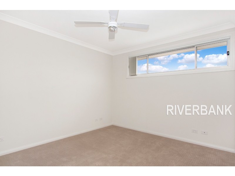 35 Finsbury Circuit, Ropes Crossing NSW 2760