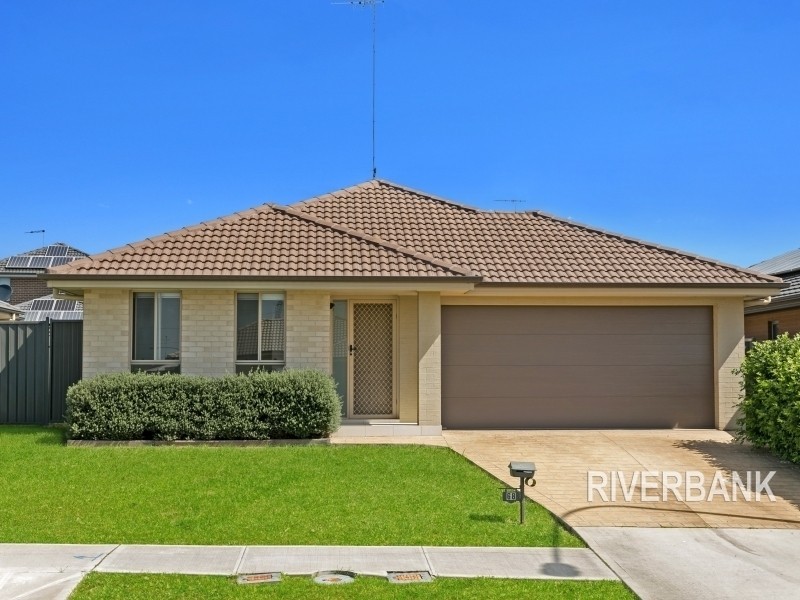68 Glenmore Ridge, Glenmore Park NSW 2745