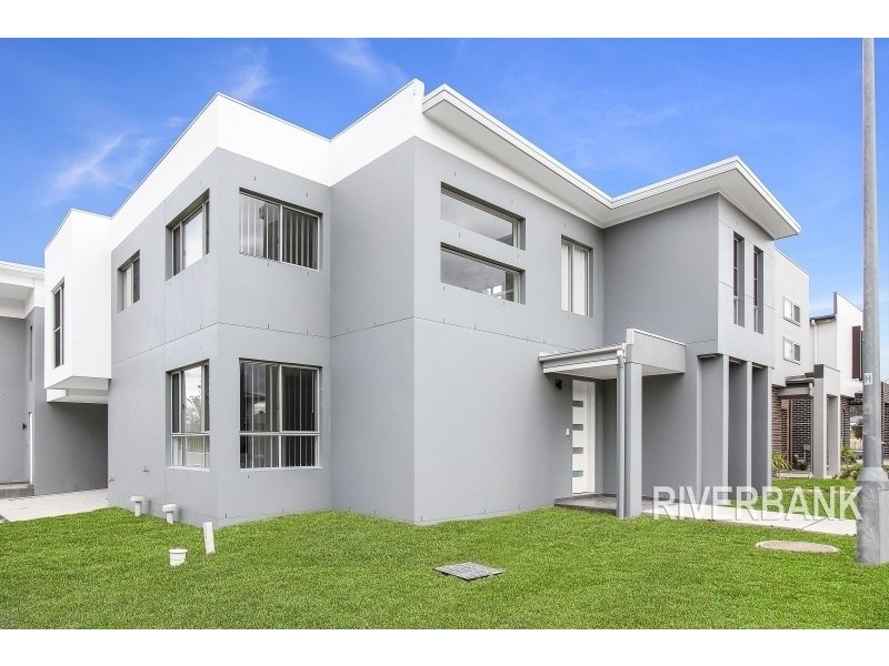 80 Glenmore Ridge Drive, Glenmore Park NSW 2745