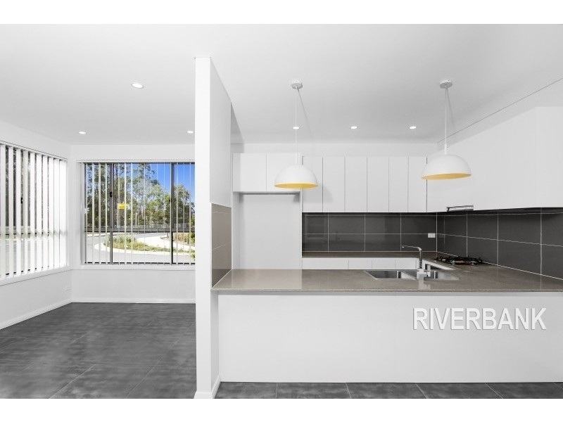 80 Glenmore Ridge Drive, Glenmore Park NSW 2745