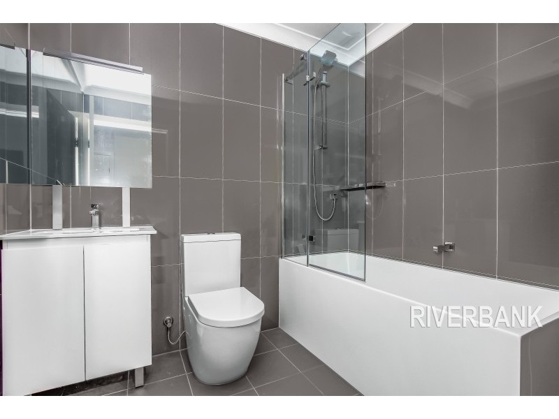 80 Glenmore Ridge Drive, Glenmore Park NSW 2745