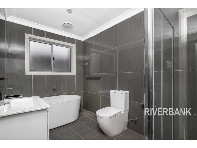 80A Glenmore Ridge Drive, Glenmore Park NSW 2745