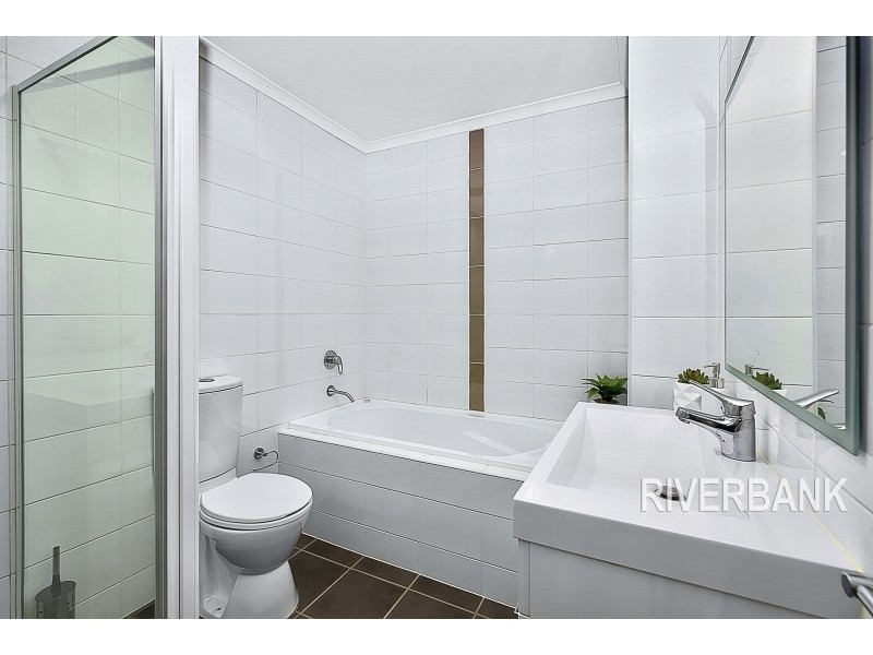 80/13-19 Pastoral Cct, Pemulwuy NSW 2145