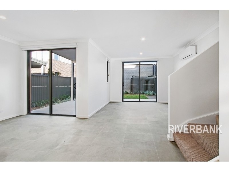 8 Barrett Street, Marsden Park NSW 2765