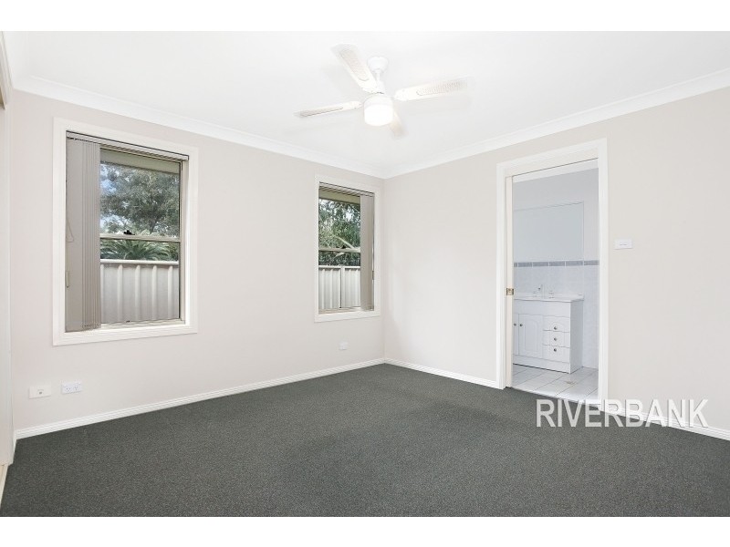 2/2 Campbell Street, North Richmond NSW 2754