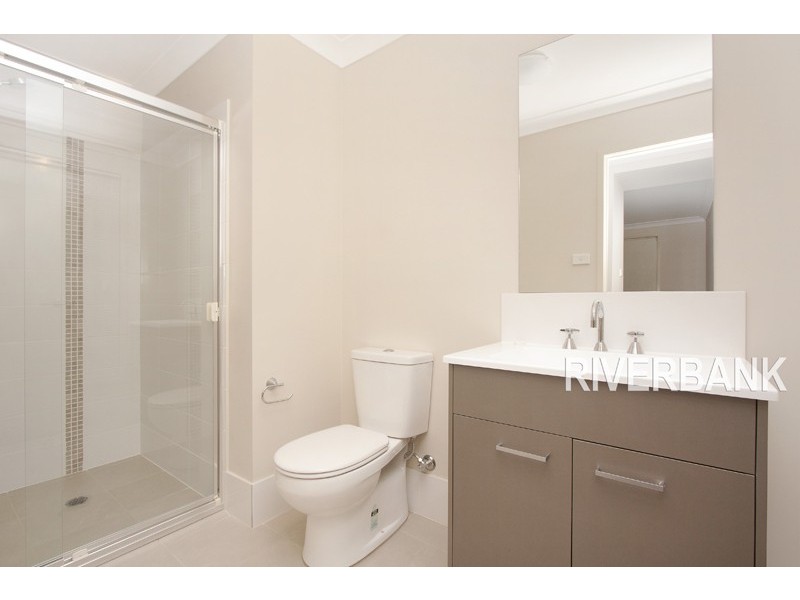 28  Affleck Gardens, Middleton Grange NSW 2171