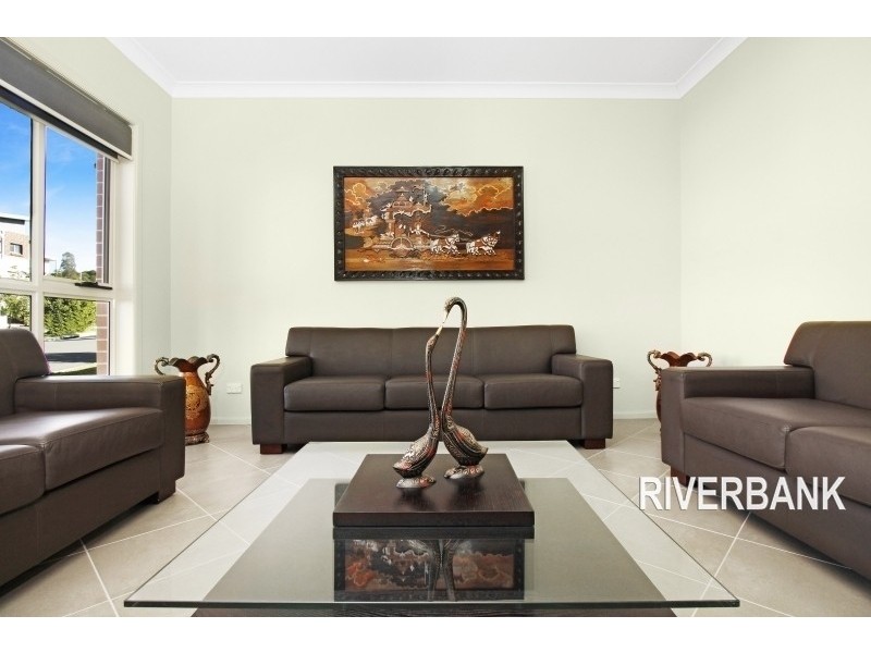 19 Kilby Ave, Pemulwuy NSW 2145