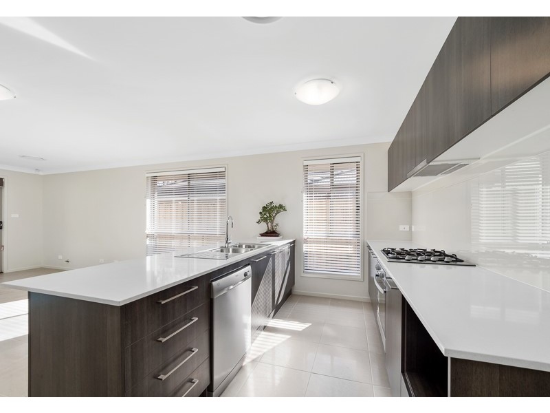 10 Springdale Street, Marsden Park NSW 2765