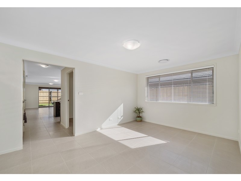 10 Springdale Street, Marsden Park NSW 2765